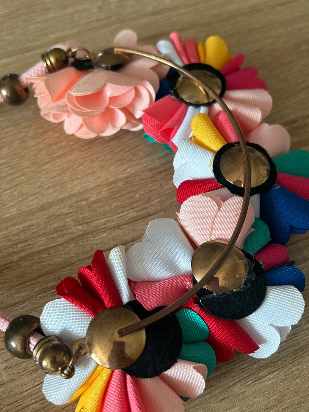 Colar antigo de fantasia multicolorido com flores – photo 7